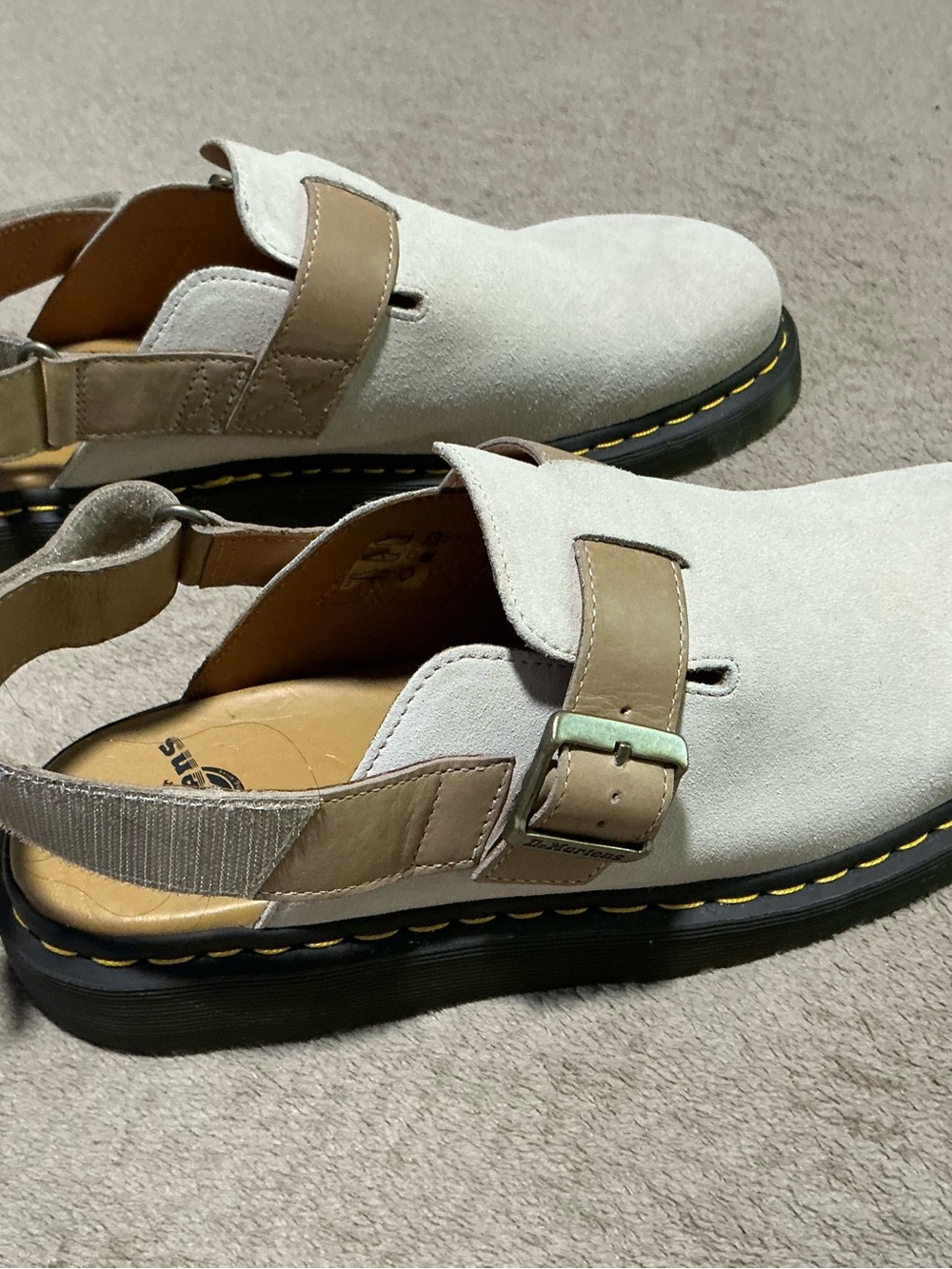 Men's Sandal- dr martens